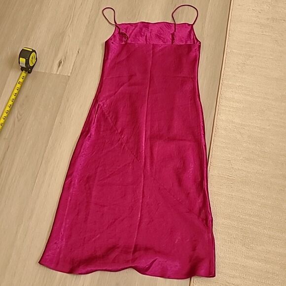 Aritzia Babaton Model Satin Midi Dress Cowl Neck Bias Cut Spaghetti Strap XS - Picture 7 of 7